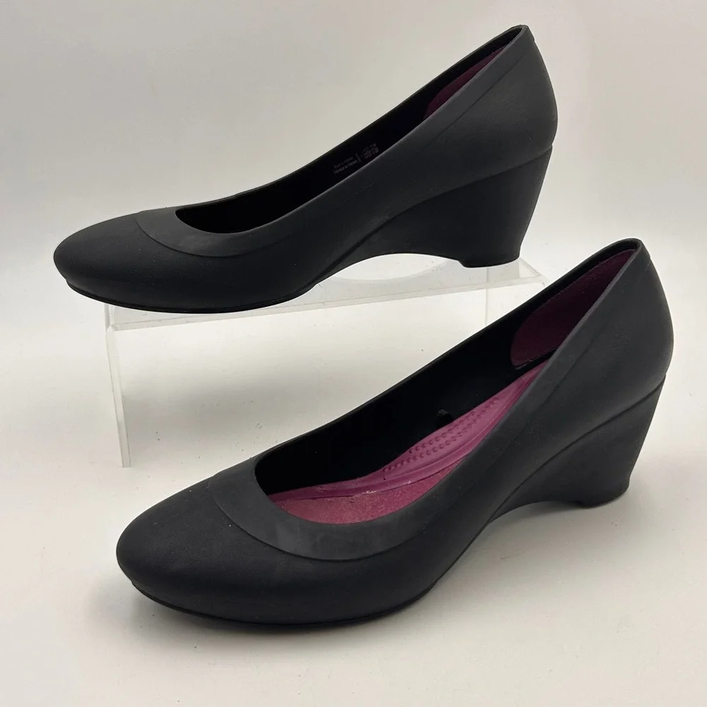 Crocs Lina Wedge Women 7 Black Low Heel Pump Dual Comfort 203408 Office Work